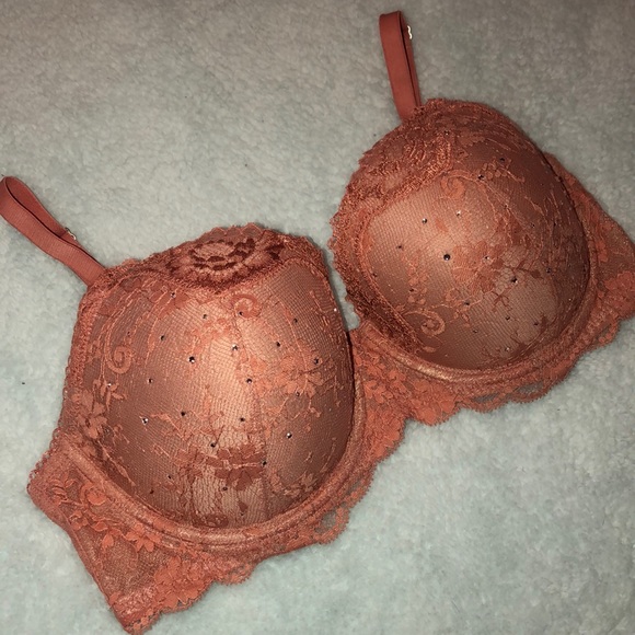 New Victoria’s Secret dream angel sparkle demi bra